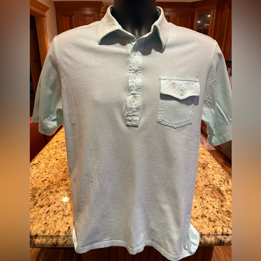 Criquet‎ men’s 100% organic cotton Polo. Soft sage green with logo. Medium.